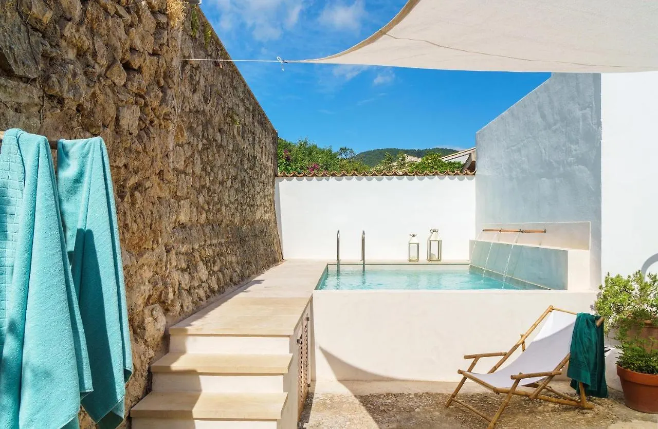 Holiday home Townhouse Can Felip By Sunvillas Mallorca Pollenca Spain