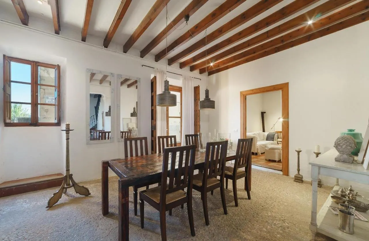 Townhouse Can Felip By Sunvillas Mallorca Pollenca Holiday home